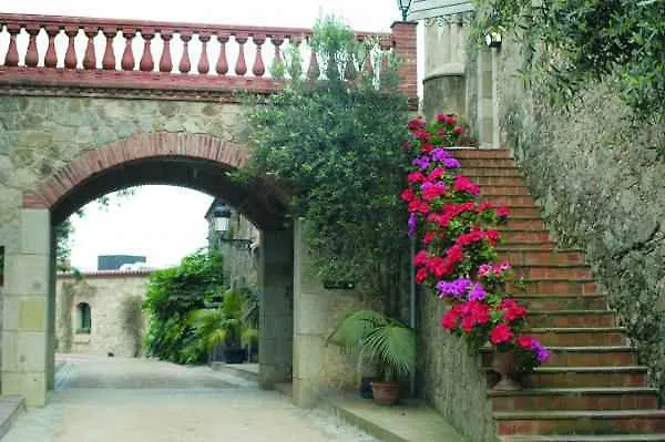 Castell De L'oliver Hotel 4*