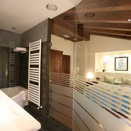 Castell De L'oliver Hotel Mataró