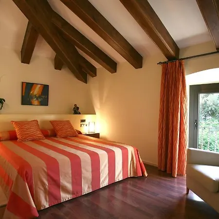 Castell De L'oliver 4*
