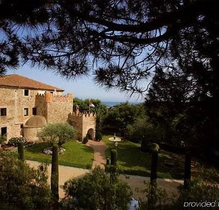 מלון Castell De L'oliver