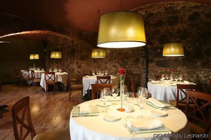 Castell De L'oliver Hotel Mataró